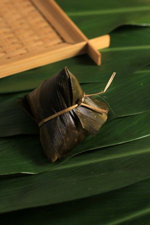 Bakcang Bacang Glutinous Rice Cake Wrapped in Bamboo Leaves