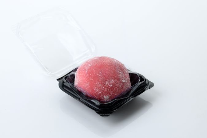 Ichigo Strawberry Japanese Mochi on Plastic Cup Packaging