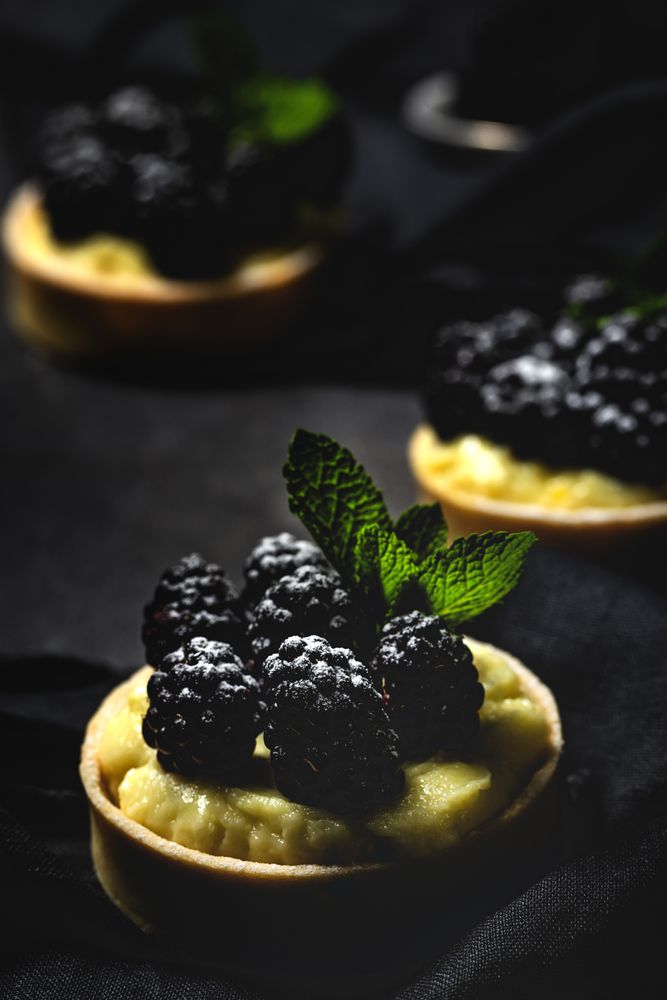 Homemade small cake with blackberries
