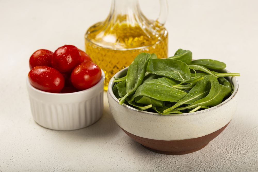 Arugula salad with tomatoes