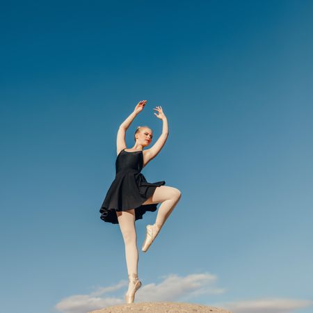 Ballet dancer in a pirouette position