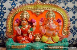 Lakshmi and Ganesh Hindu diet figurines 49pl65
