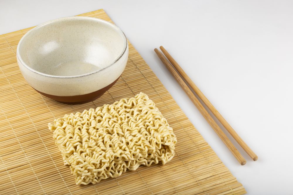Raw instant noodles