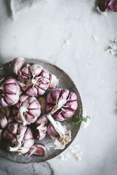 Close-up of a plate of garlic