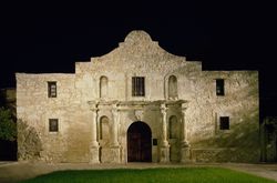 Alamo at Night, San Antonio, Texas n56jj5