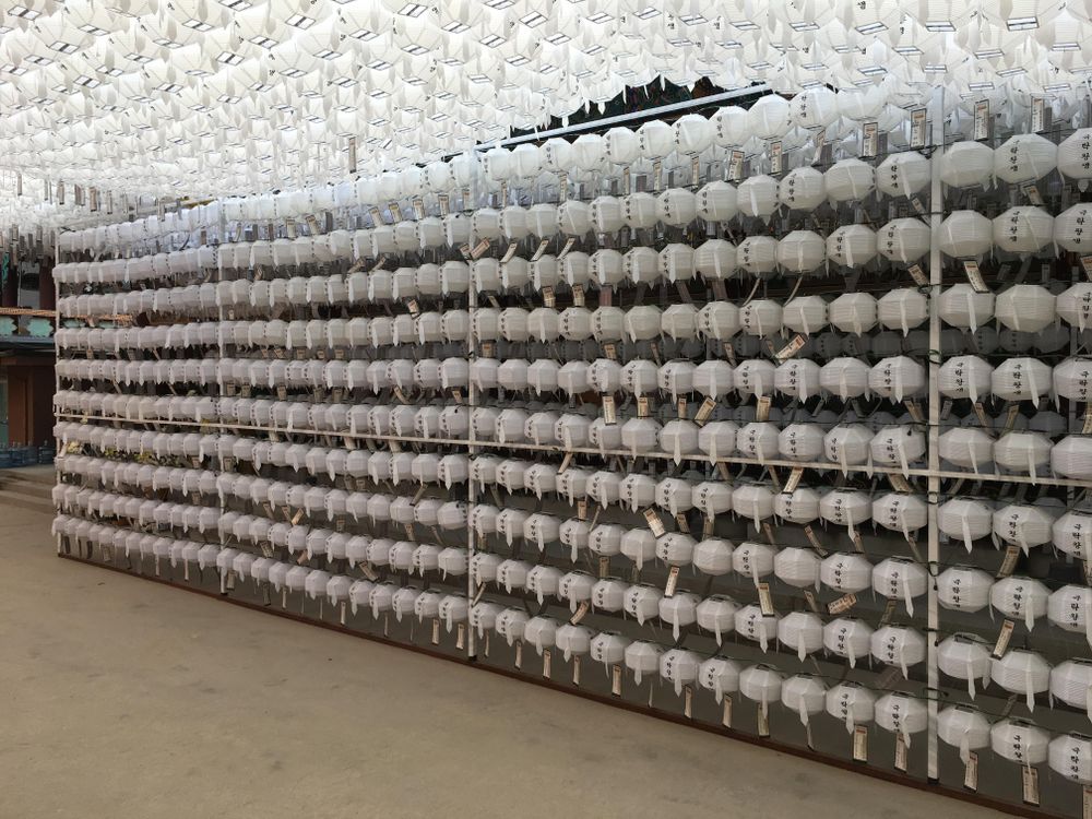 Wall and ceiling with light Chinese lanterns