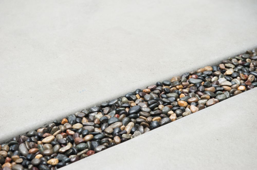 Diagonal line in pavers