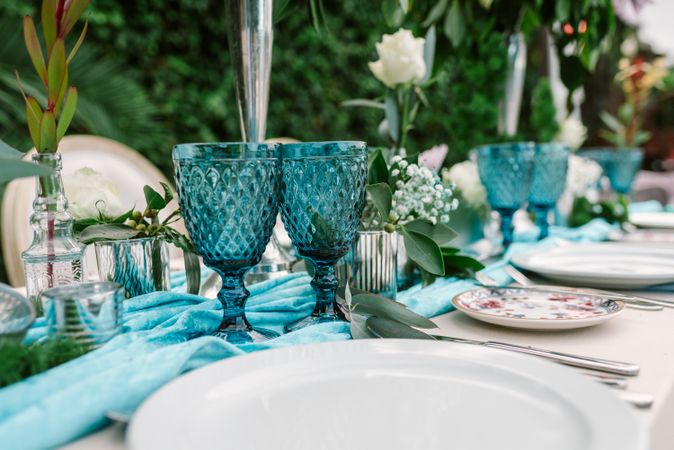 Wedding banquet table decoration