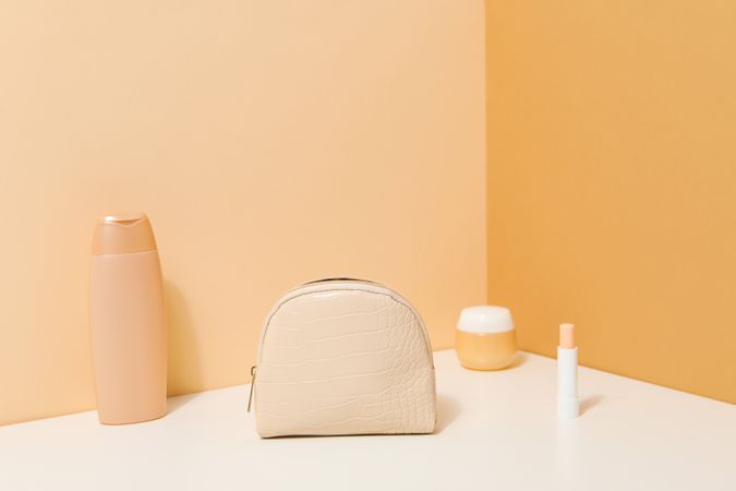 Bath accessories, toilet bag, space for text