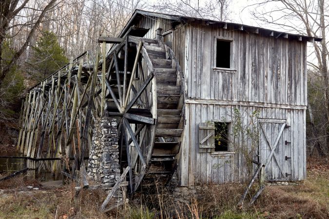 Abandoned water mill, AR