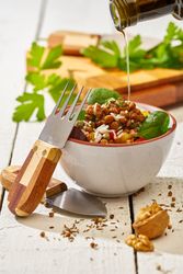 Bright vegetables with lentils and spinach in bowl