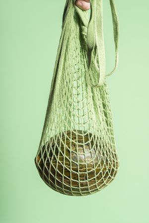 Reusable shopping bag with Spanish melon