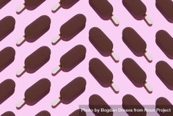 Chocolate popsicles on pink background 5RMrA0