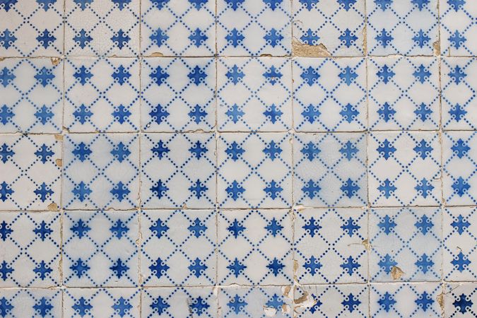Simple blue traditional Portuguese ceramic tile pattern