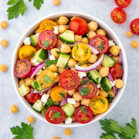 Fresh Mediterranean Chickpea Salad