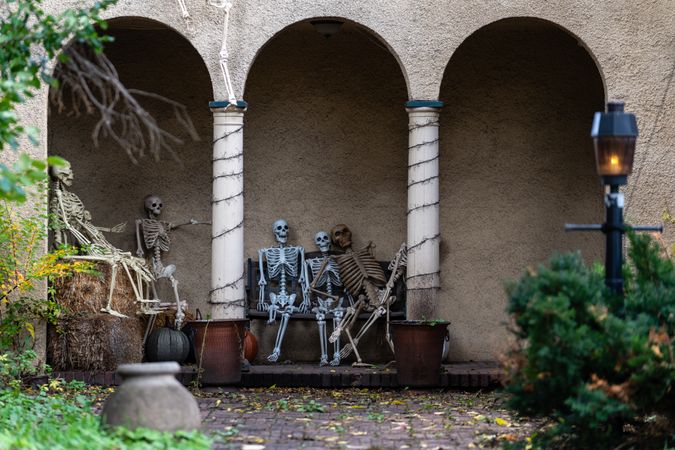 Skeleton halloween decoration in front yard