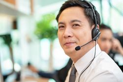 Operator team support working in the office
