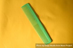 Green comb in yellow studio shoot 5pgq88