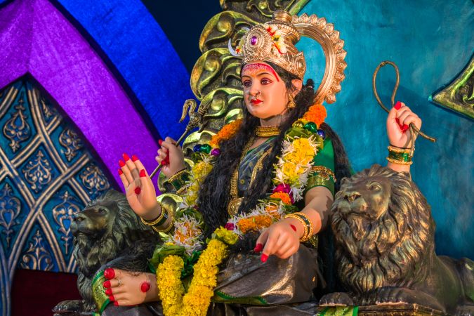 A beautiful idol of Maa Durga being worshipped at a temple in Mumbai for the auspicious Indian festival of Navratri