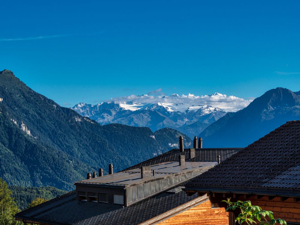 Alpine Swiss Village. Comfort and tranquility.