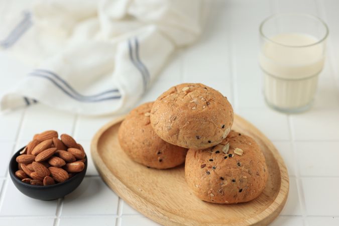 Multigrain Mixed Cereal Seed Healthy Bread Buns in Wooden Plate