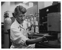 Jane Blankenship Gibson won high science honors as a student at Oak Ridge High School