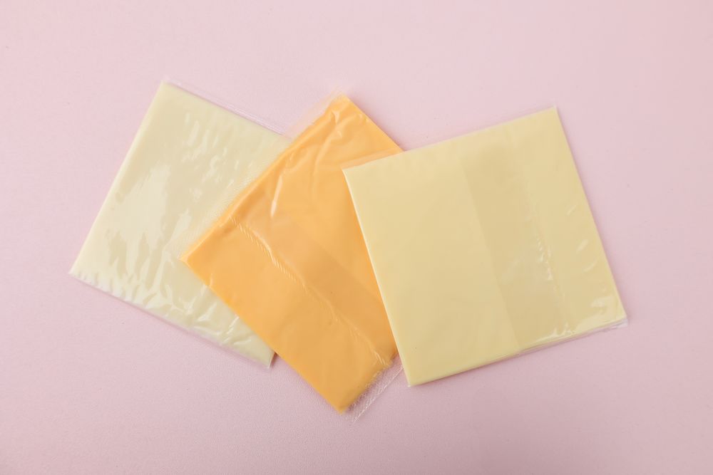 Top View Three Color Square Sliced Cheese with Plastic Individual Package