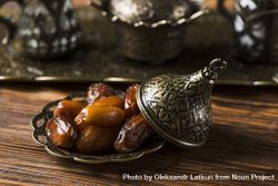 Arab bowl with dates 4ArZYb