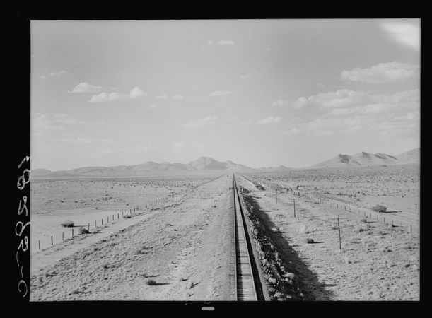 Southwestern New Mexico railroad, photo by Dorothea Lange