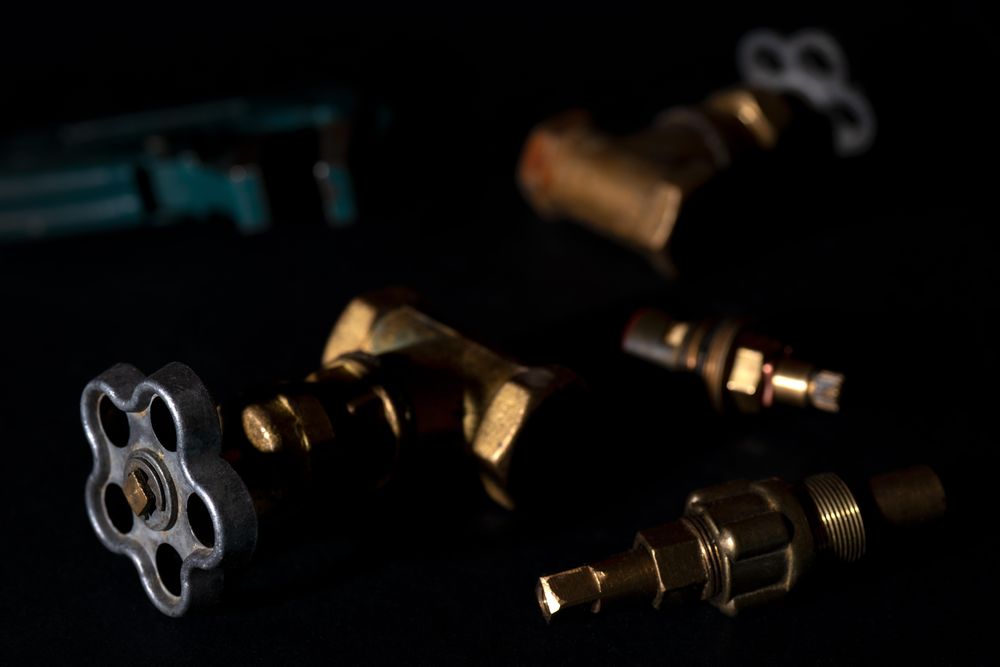 Plumbing metal tool