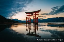 Itsukushima Shrine at sunset 5pKzN0