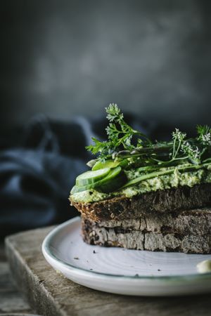 Toasts with cashew pate