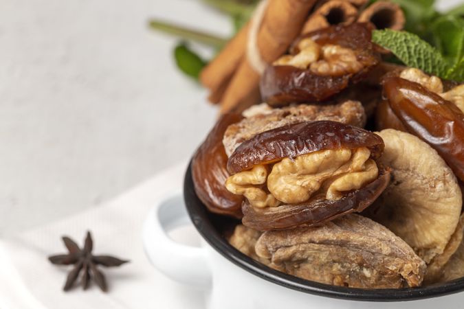 Dates fruits with walnuts, mint and cinnamon for Ramadan