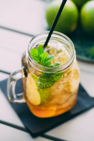 Mojito in mason jar
