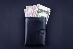 Different currencies in leather wallet 0vKLR5