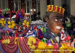 King Louis float at Mardi Gras parade in New Orleans 4jVjAR