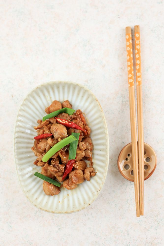 Stir Fry Chicken with Chilli and Green Onion