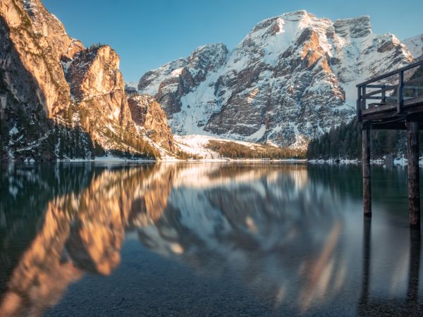 Amazing serene mountains and lake landscape in daylight