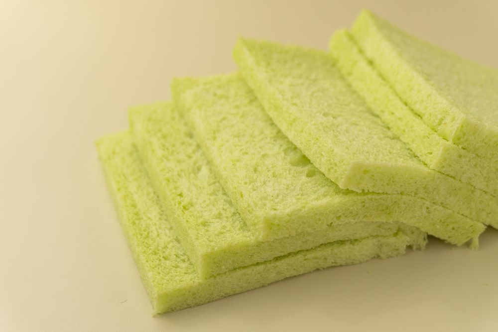 Soft pandan flavored bread without crust