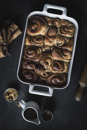 Baking dish with cinnamon rolls