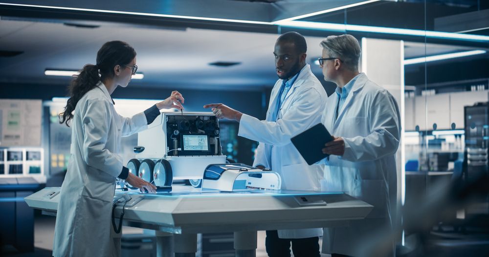 Engineers In Lab Coats Discussing an Automated Robotic Delivery Machine with Artificial Intelligence