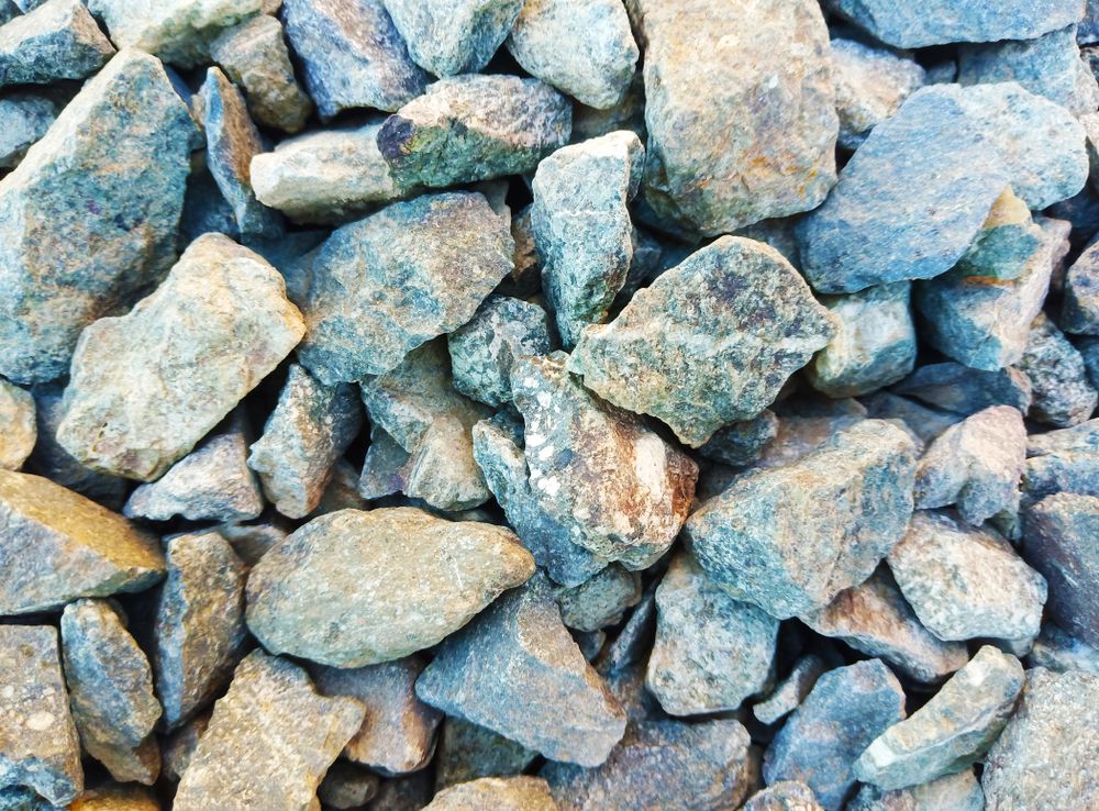 Images of rocks are suitable for backgrounds.