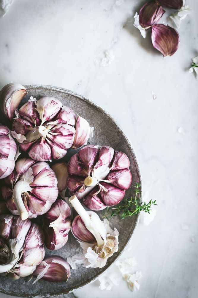 Close-up of a plate of garlic