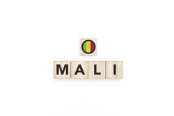 Wooden blocks bearing the name and flag of Mali.