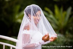 African model posing in wedding dress outdoor 4OJ6L5