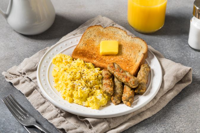 Healthy Homemade American Scrambled Egg Breakfast