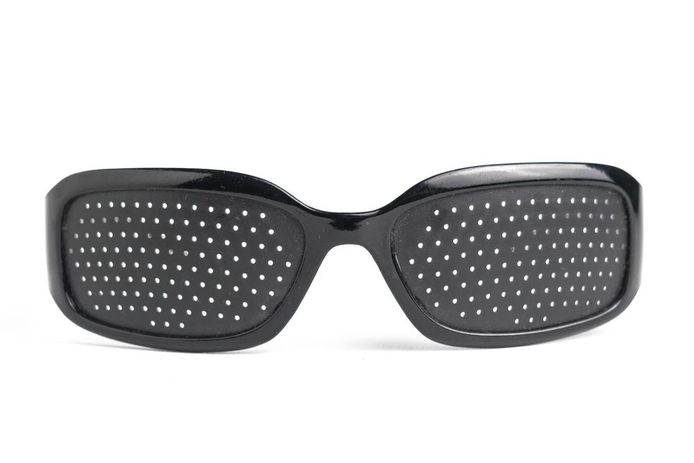 pinhole glasses