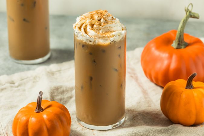 Cold Refreshing Iced Pumpkin Spice Latte