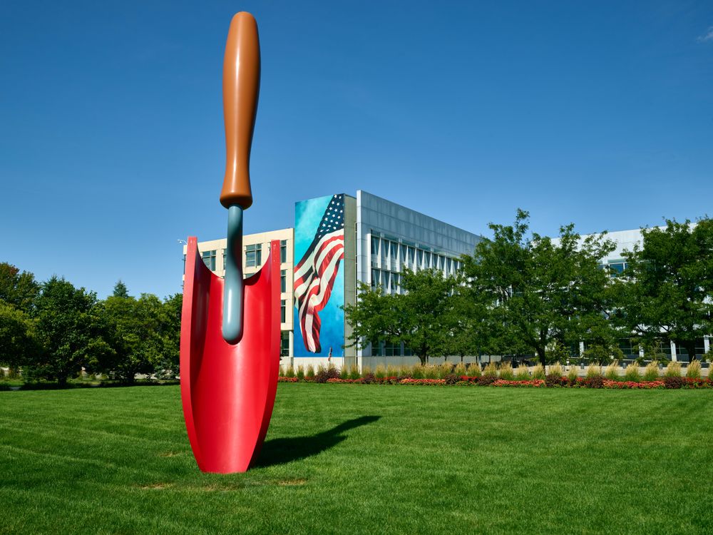 Plantoir" trowel, Des Moines, Iowa