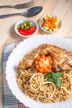 Kebuli rice with fried chicken
